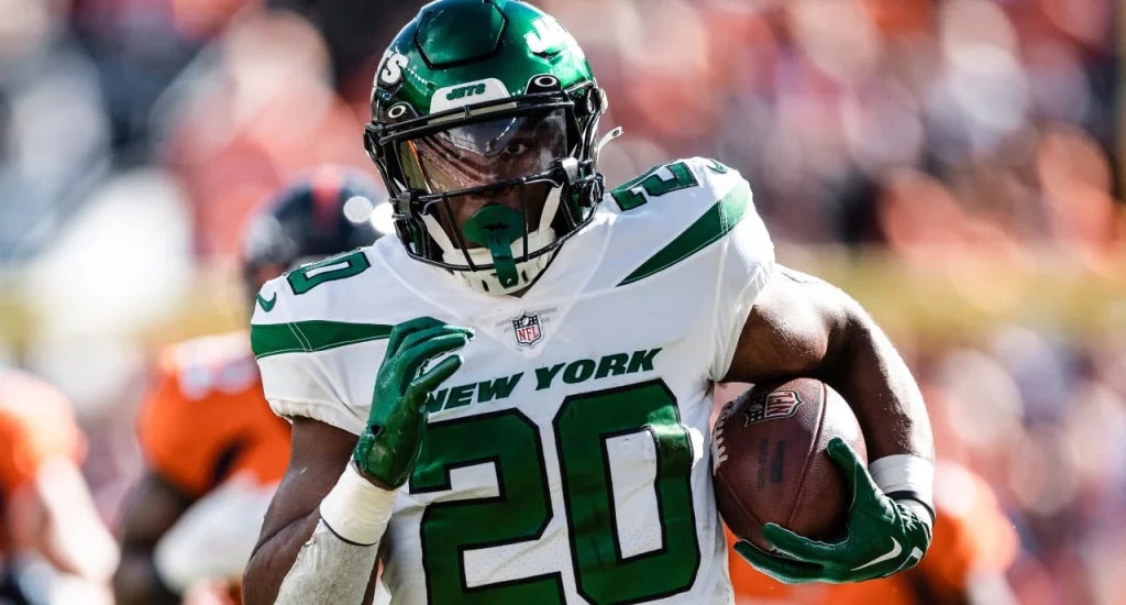 Breece Hall: Jets RB Fighting to Reclaim His NFL Promise